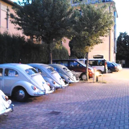 Hotel Alexander 3*